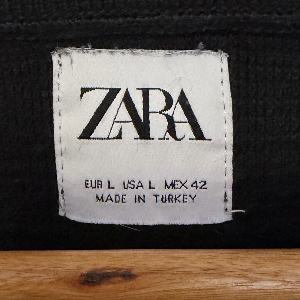Zara Ribbed Crewneck Sweater - Picture 4 of 4
